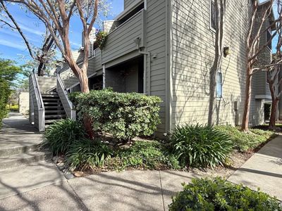 1763 Flickinger Pl