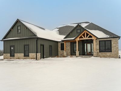 4980 Royal Oaks Cir SW