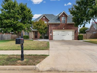603 SE Jamaica Dr