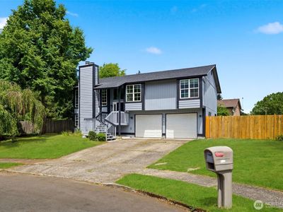 3511 NE 102nd Court
