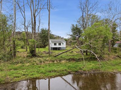 216 Cedar River Ln