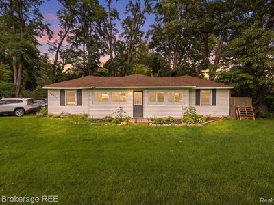 10556 Silver Lake Rd