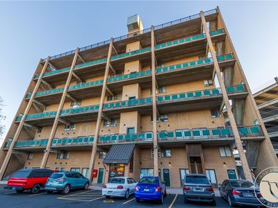 300 N 25th St APT 401