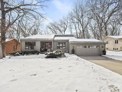 5837 Woods Edge Road