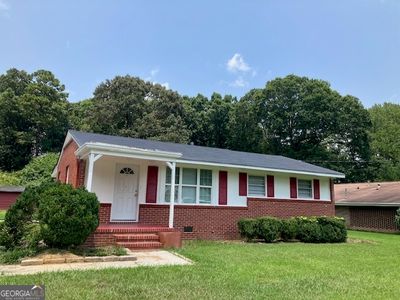 109 Scott Ave