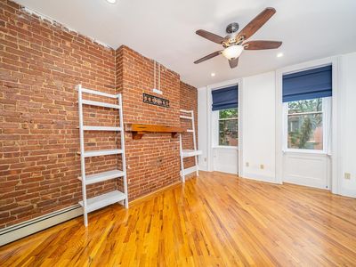 232 Park Ave APT 3N