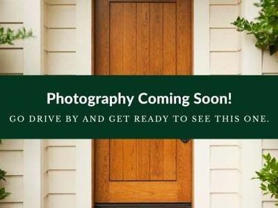 105 Adams Ct