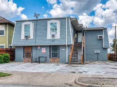 1037 E Tucker St
