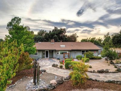 3175 Tiny Ln