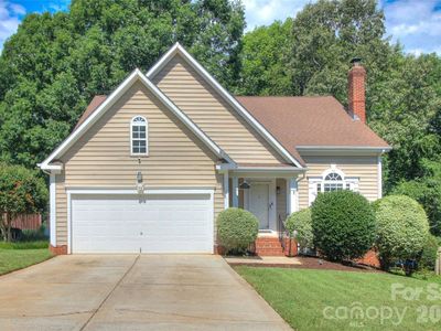 7800 Kingston Dr