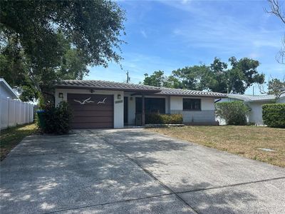 Property at 10463 Valencia Rd, Seminole, FL