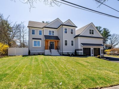 4 Elm Ave