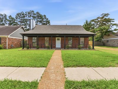 7599 Glen Ave