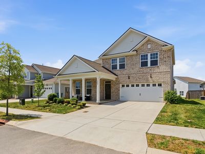 1064 Ewell Farm Cir