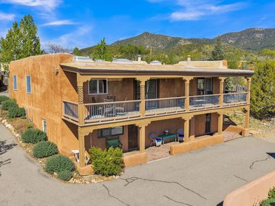 424 Apodaca Hl