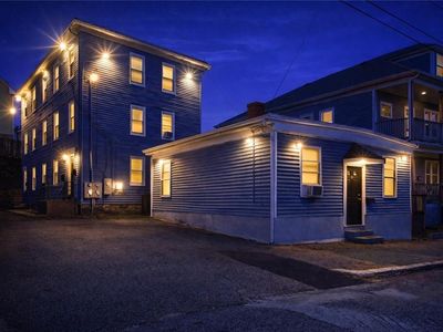 23 Whitehall St