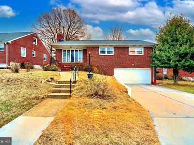 1320 Heather Hill Rd