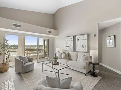 7043 Camino Degrazia Unit 196