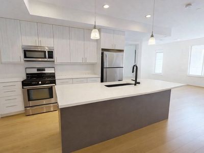 488 Dorchester Ave Unit 3E