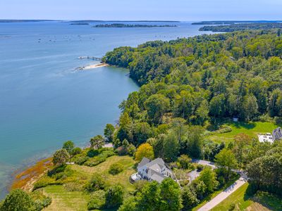 16 Town Landing Road