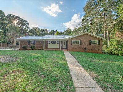 105 Windcreek Ln