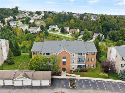 5461 Michelles Oak Ct APT J