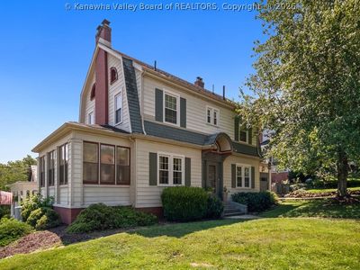 916 Highland Rd