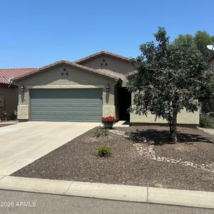 1082 E LESLIE Circle