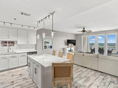 9902 S Thomas Dr Unit 1833