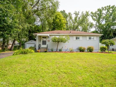 6 Huckleberry Lane