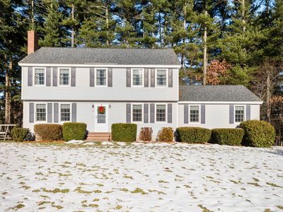4 Michaels Dr