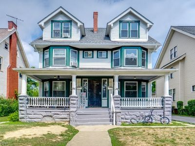 Property at 3201 Whitethorn Rd, Cleveland Heights, OH