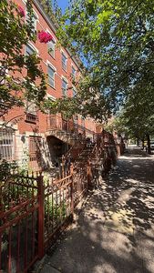 5 E 117th St