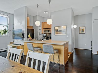 215 7th St NE APT 301