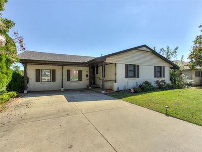 5936 N Ione Dr