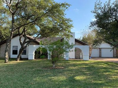 Property at 3111 Traylor Blvd, Rockport, TX