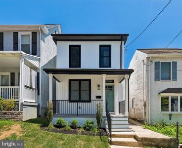 232 E 6th Ave