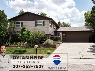 3861 Cynthia Dr
