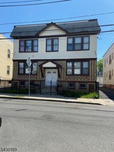 328 Ellery Ave