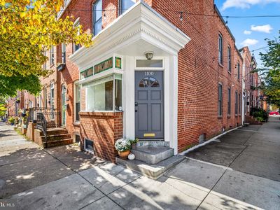 1100 S East Ave
