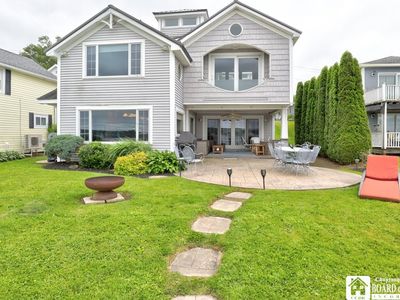 140 W Summit St