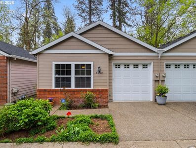 8830 SW Maple Ct