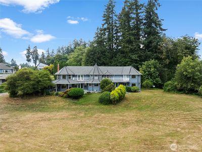 2594 NE William E Sutton Road