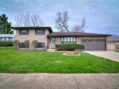 135 Dover Dr
