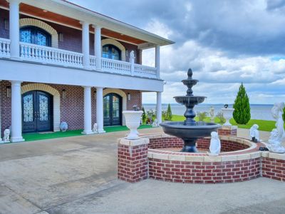 320 Cypress Village Dr