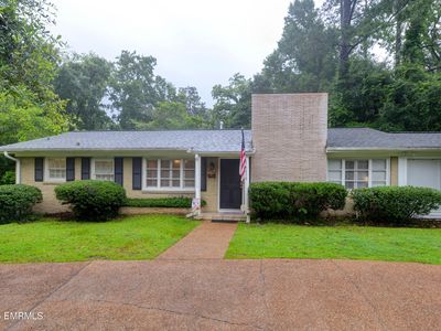 3838 Grandview Ave