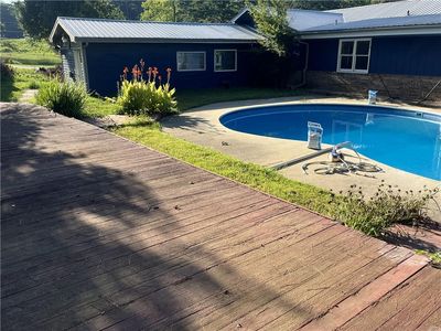 28 Flat Rock Rd