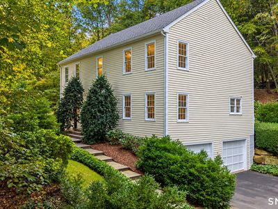 18 Cove Road