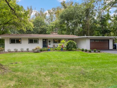 60 Golden Larch Ct
