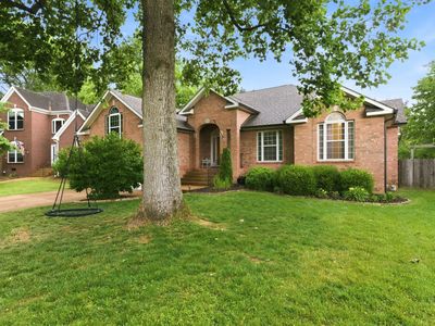 2304 Winder Cir